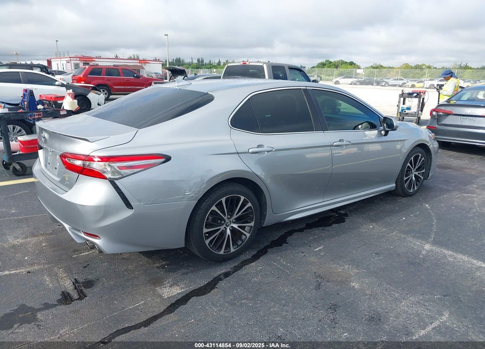 2019 TOYOTA CAMRY SE VIN: 4T1B11HKXKU174697