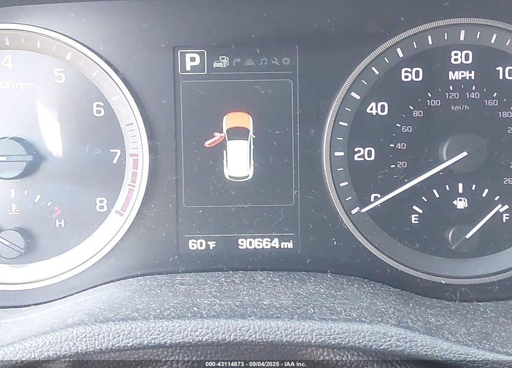 2017 HYUNDAI TUCSON VIN: KM8J3CA25HU375380