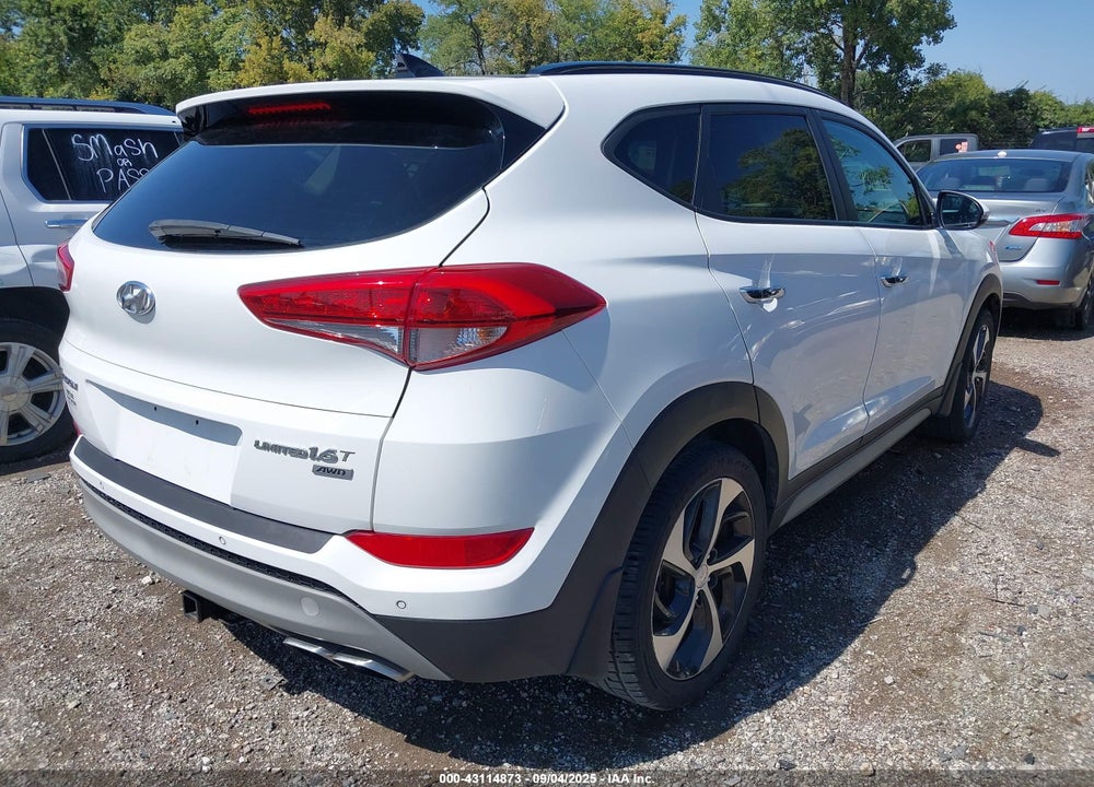 2017 HYUNDAI TUCSON VIN: KM8J3CA25HU375380