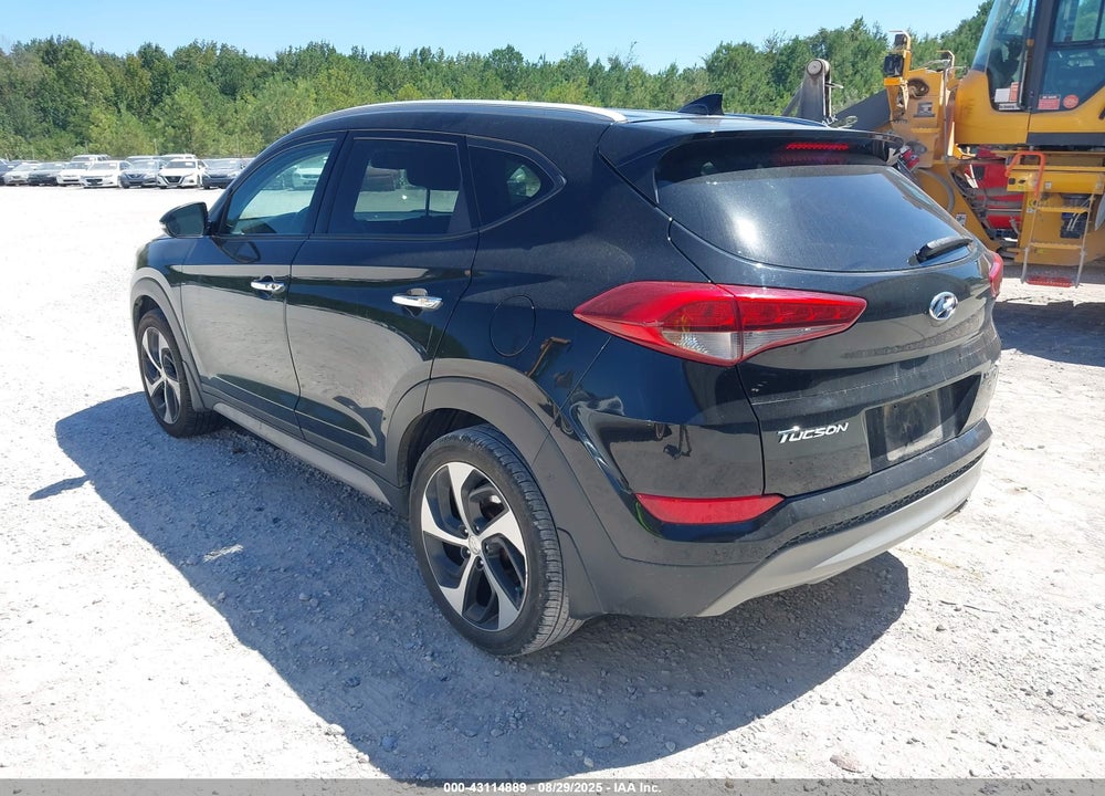 2017 HYUNDAI TUCSON VIN: KM8J33A20HU408723