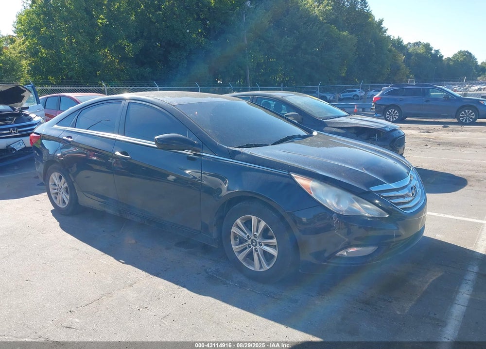 2013 HYUNDAI SONATA GLS VIN: 5NPEB4AC3DH517866