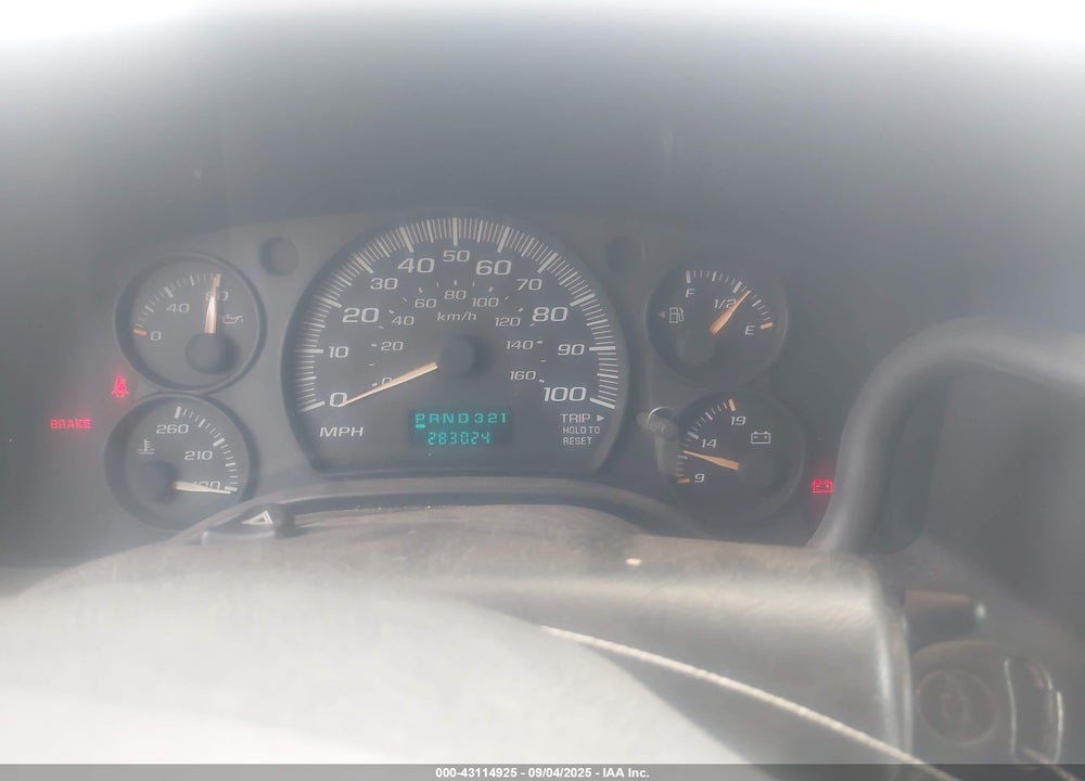 2003 CHEVROLET EXPRESS VIN: 1GAHG35UX31196340