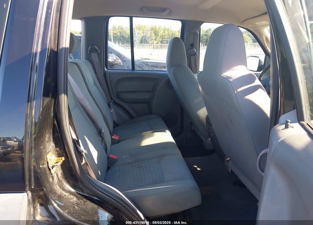 2007 JEEP LIBERTY SPORT VIN: 1J4GK48KX7W718324
