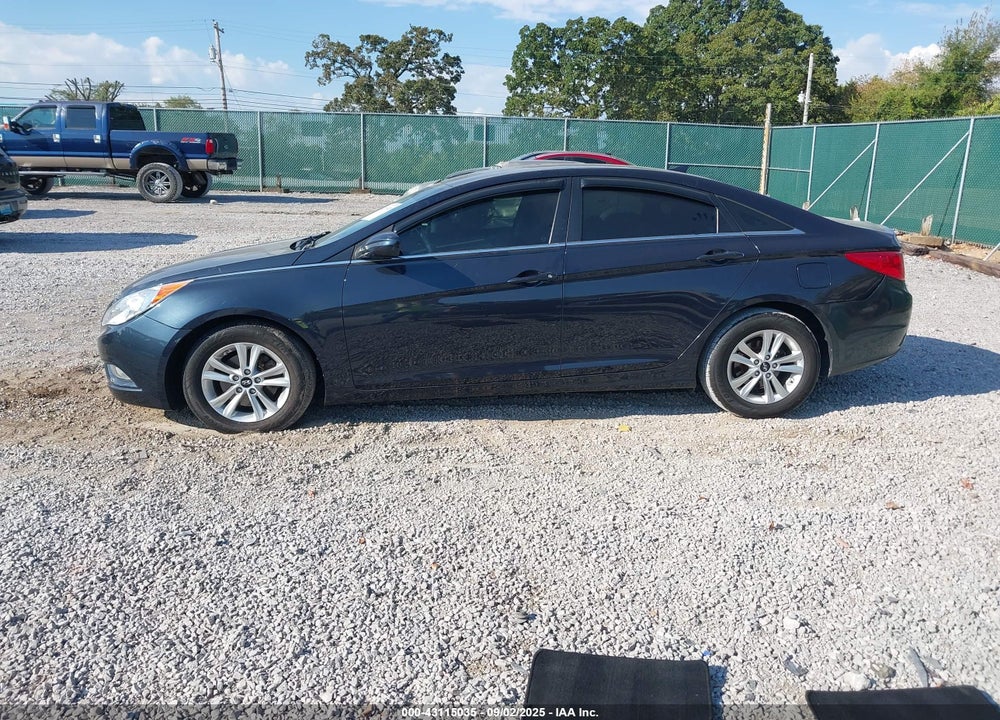 2013 HYUNDAI SONATA VIN: 5NPEB4AC6DH710707