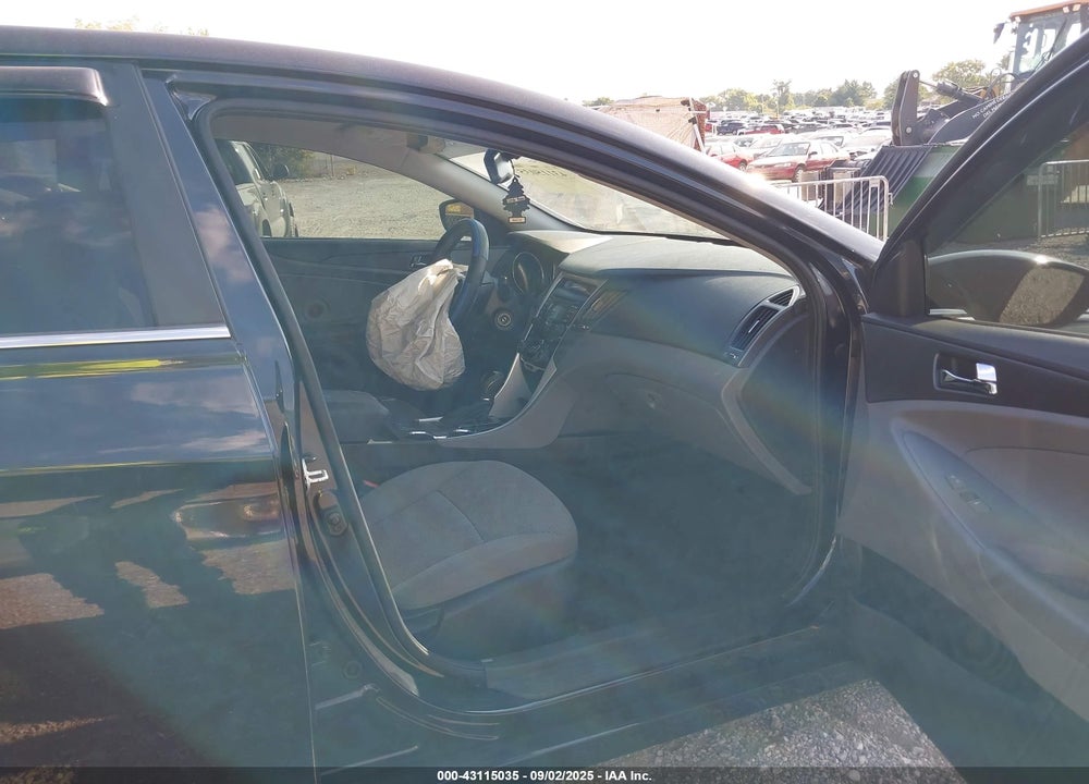 2013 HYUNDAI SONATA VIN: 5NPEB4AC6DH710707