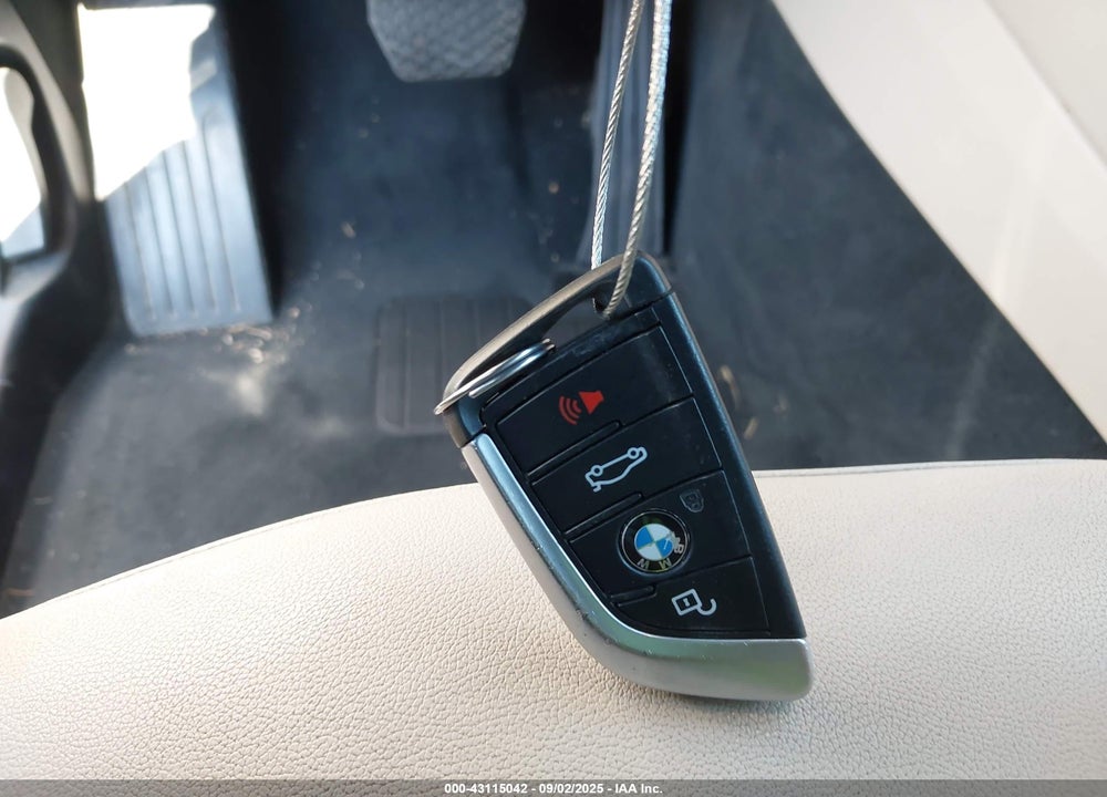 2019 BMW X3 VIN: 5UXTR7C53KLF28847