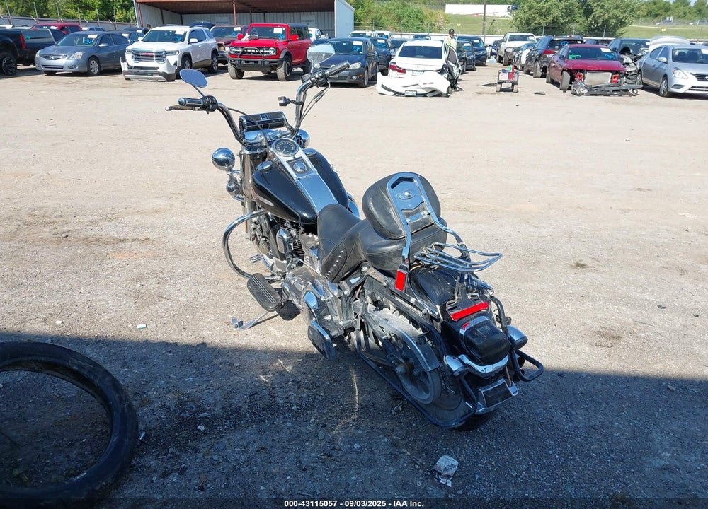 2004 HARLEY-DAVIDSON FLSTCI VIN: 1HD1BWB174Y074836