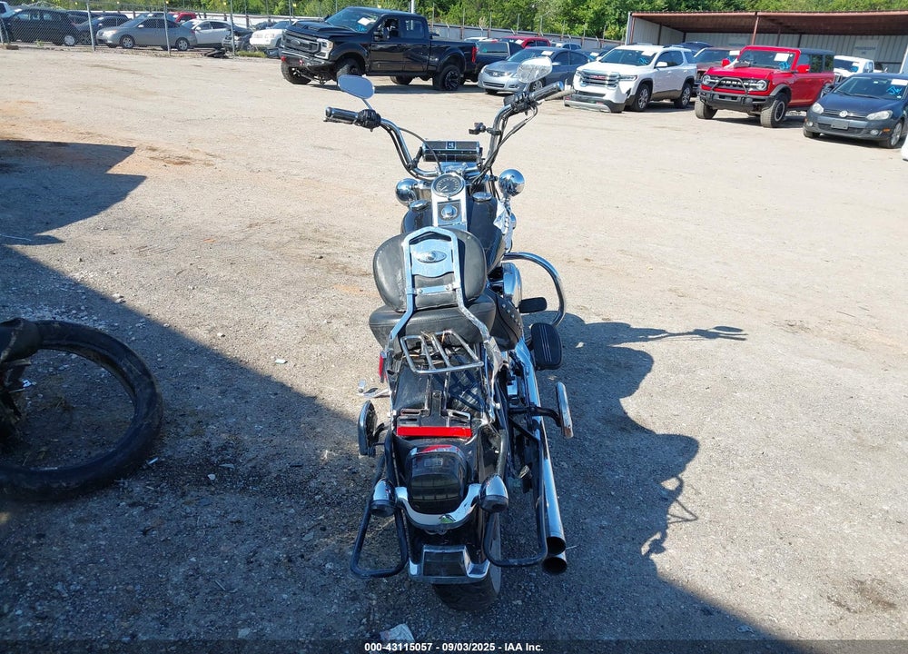 2004 HARLEY-DAVIDSON FLSTCI VIN: 1HD1BWB174Y074836