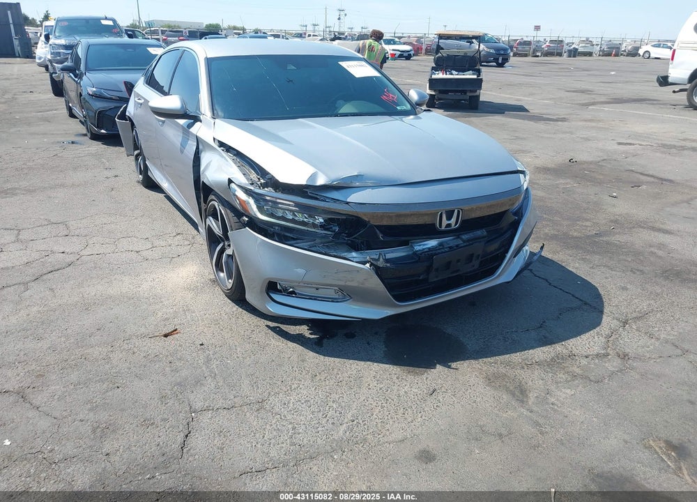 2018 HONDA ACCORD VIN: 1HGCV1F36JA125698