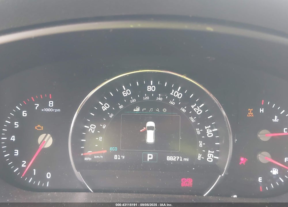2018 KIA SORENTO VIN: 5XYPKDA55JG423940