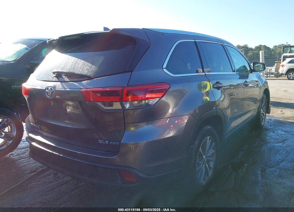 2019 TOYOTA HIGHLANDER VIN: 5TDJZRFH6KS610996