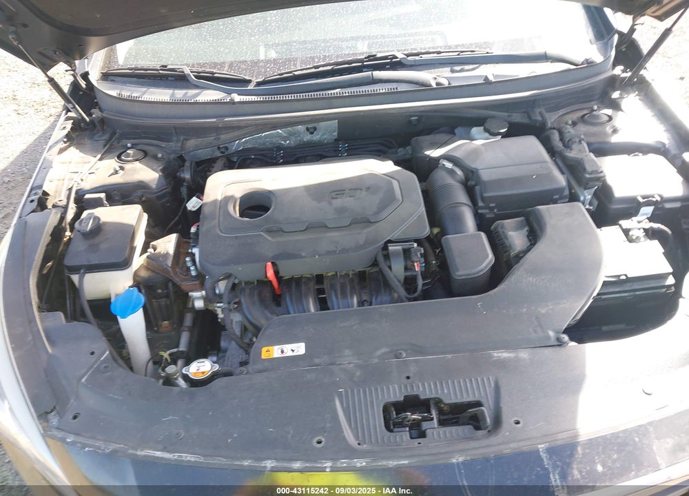 2015 HYUNDAI SONATA SE VIN: 5NPE24AF3FH005568