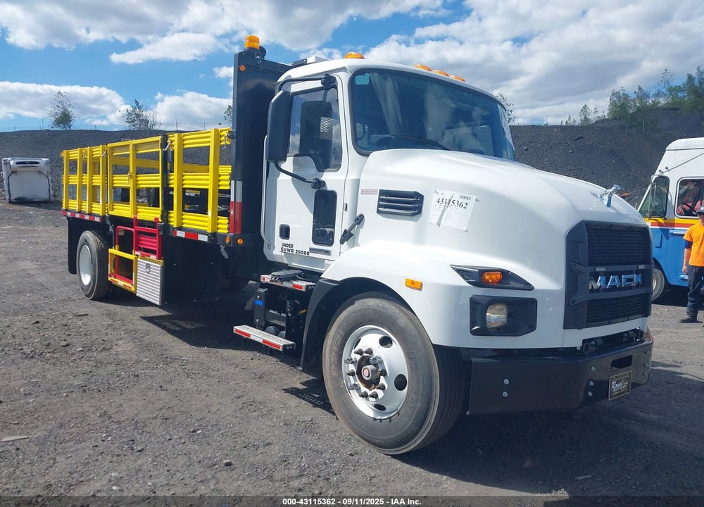 2024 MACK MD VIN: 1M2MDAAA7RS014333