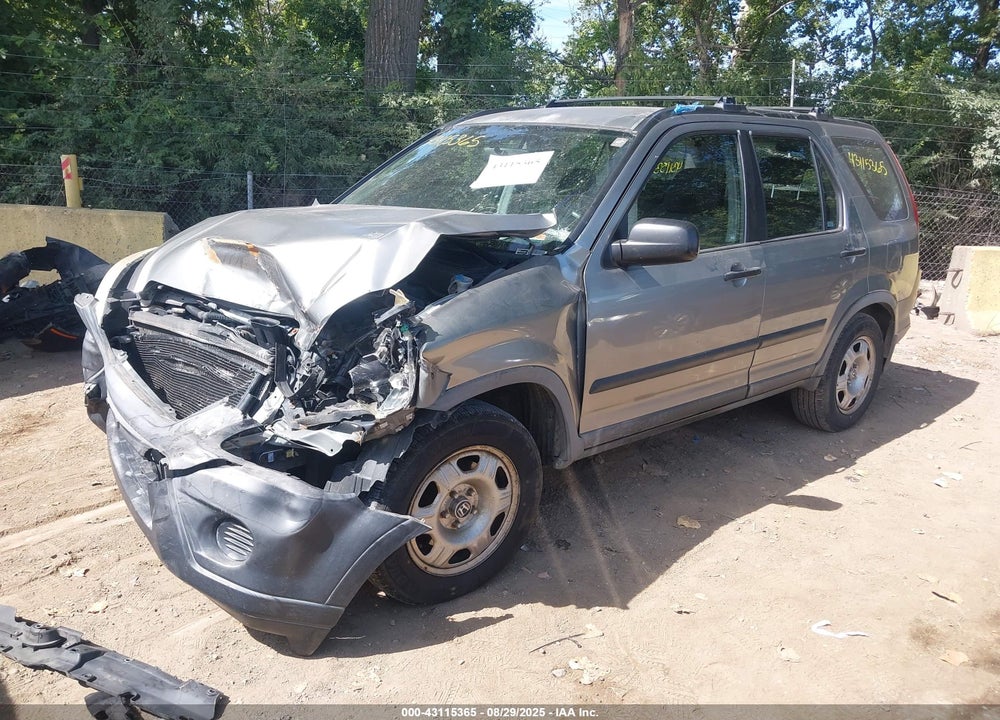 2006 HONDA CR-V LX VIN: JHLRD78576C038226