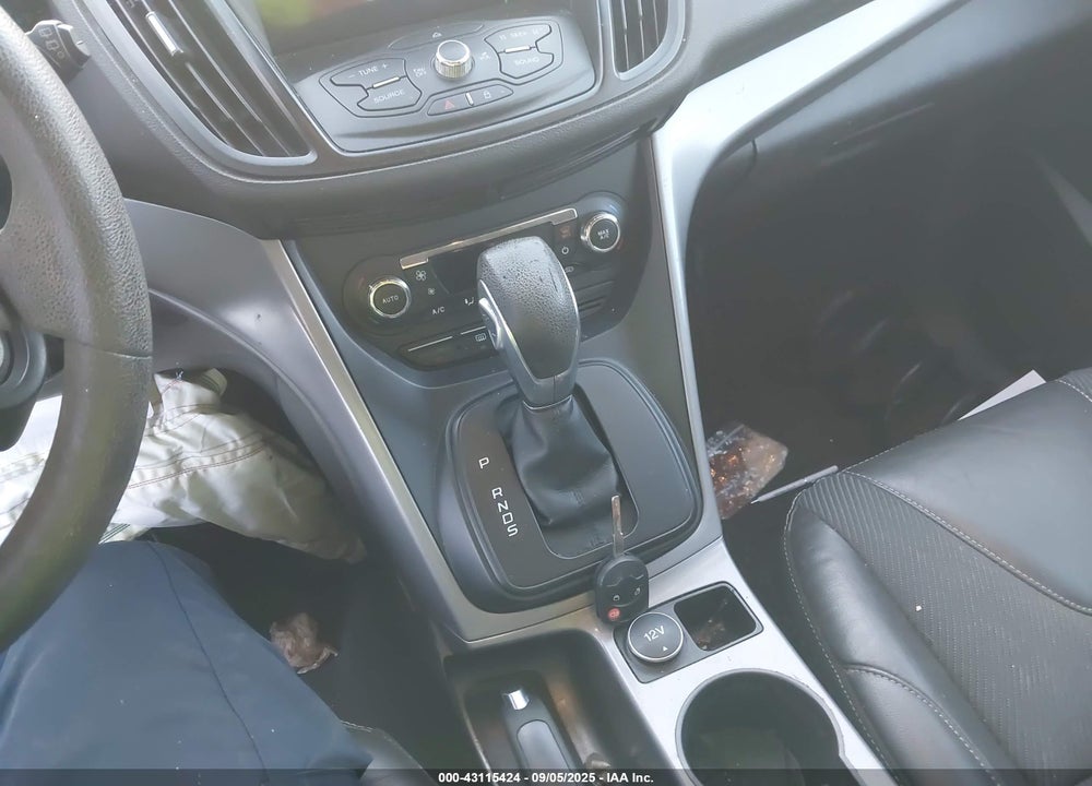 2016 FORD ESCAPE VIN: 1FMCU0GX3GUB38618