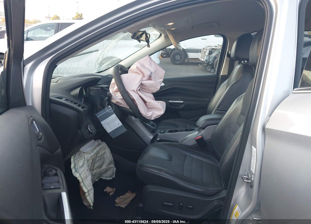 2016 FORD ESCAPE VIN: 1FMCU0GX3GUB38618