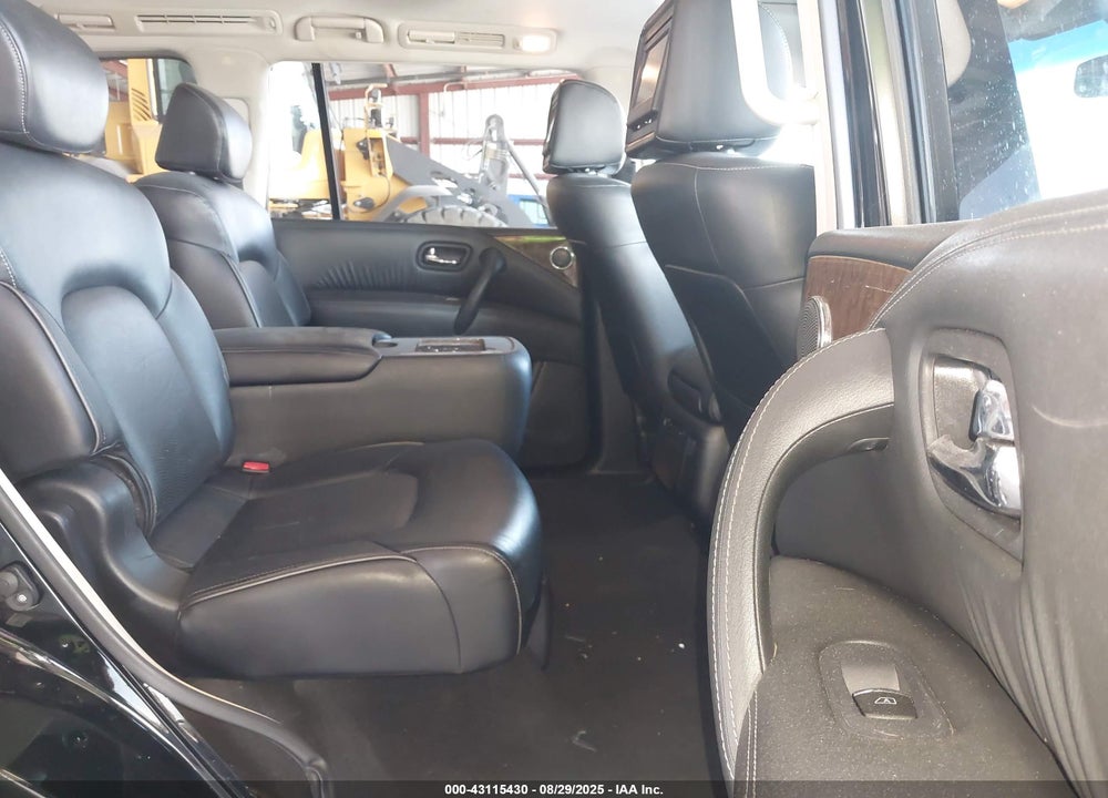 2015 INFINITI QX80 VIN: JN8AZ2NE2F9080744