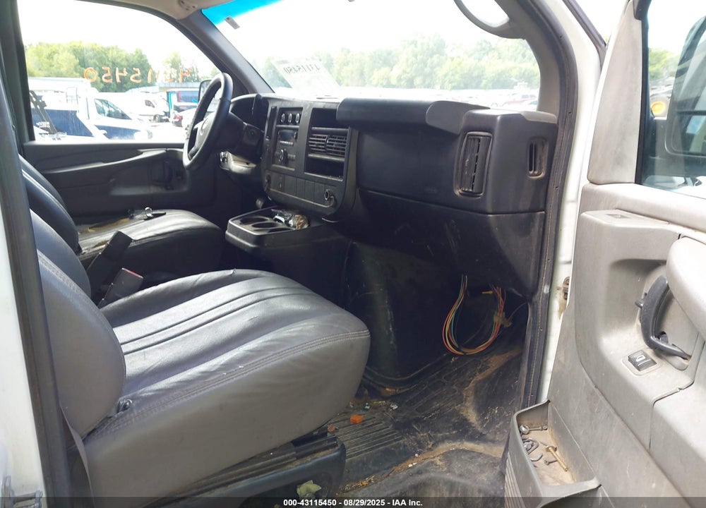 2010 CHEVROLET EXPRESS 3500 WORK VAN VIN: 1GC2GUBG1A1168697