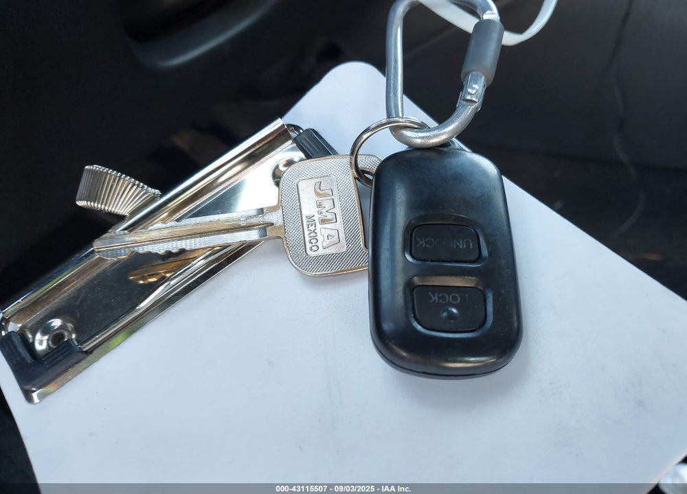 2003 TOYOTA COROLLA S VIN: 1NXBR32E83Z100445