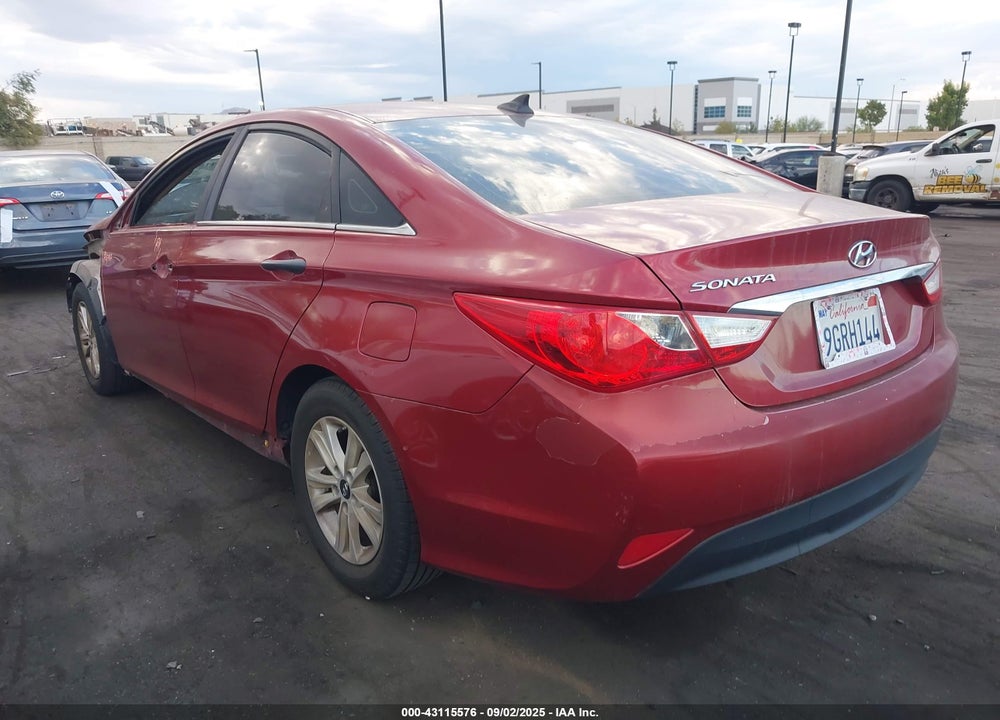 2014 HYUNDAI SONATA GLS VIN: 5NPEB4ACXEH938324