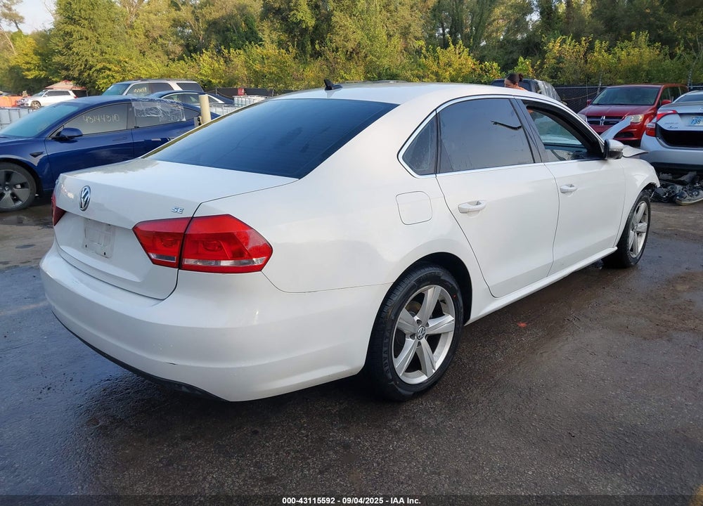 2012 VOLKSWAGEN PASSAT 2.5L SE VIN: 1VWBH7A38CC046047