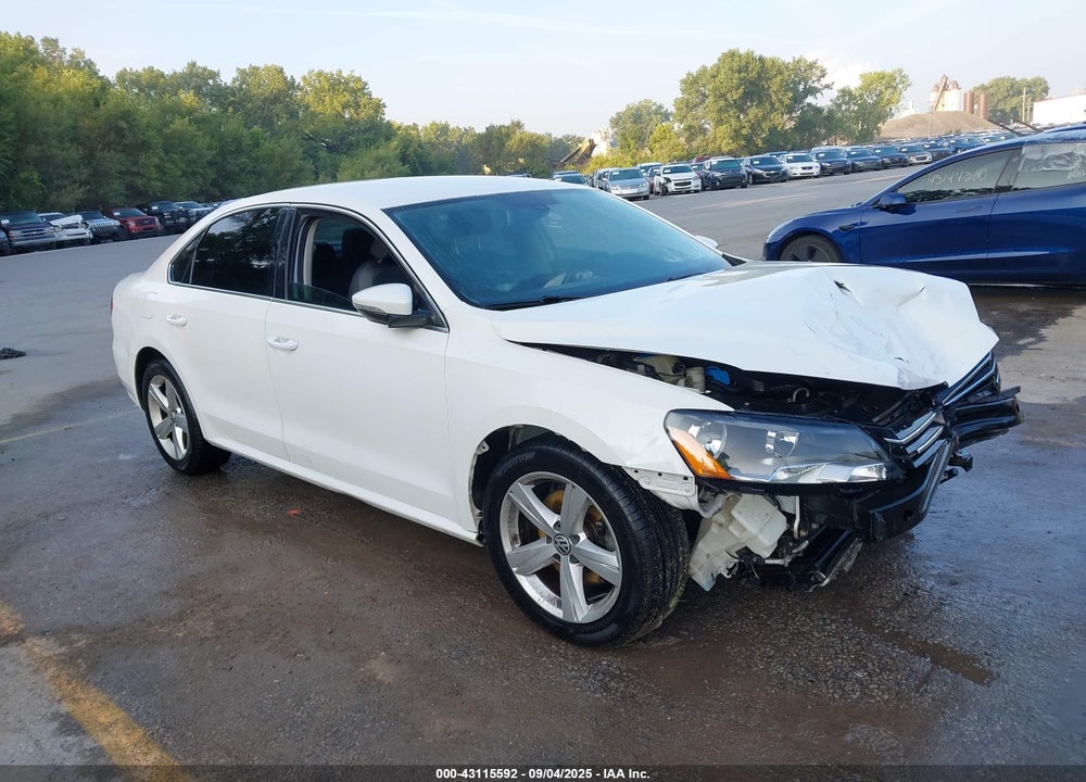 2012 VOLKSWAGEN PASSAT 2.5L SE VIN: 1VWBH7A38CC046047