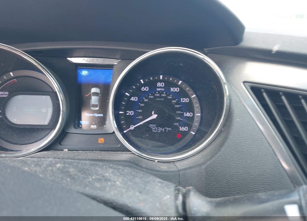 2012 HYUNDAI SONATA HYBRID VIN: KMHEC4A41CA062216