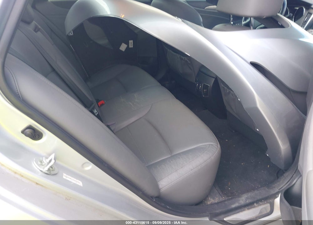 2012 HYUNDAI SONATA HYBRID VIN: KMHEC4A41CA062216