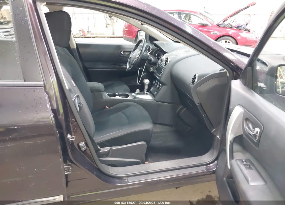 2015 NISSAN ROGUE VIN: JN8AS5MV2FW751144