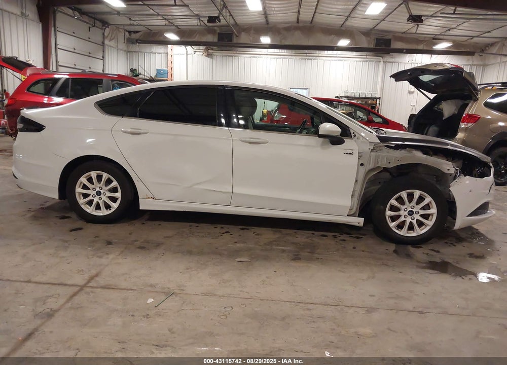 2017 FORD FUSION S VIN: 3FA6P0G71HR143436