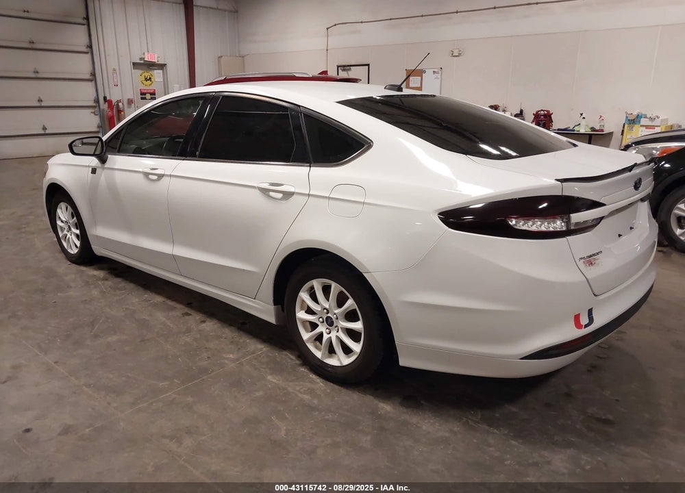 2017 FORD FUSION S VIN: 3FA6P0G71HR143436