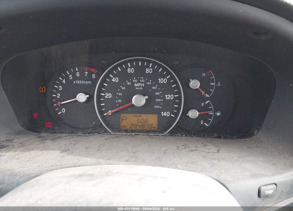 2008 KIA RONDO VIN: KNAFG525887201706