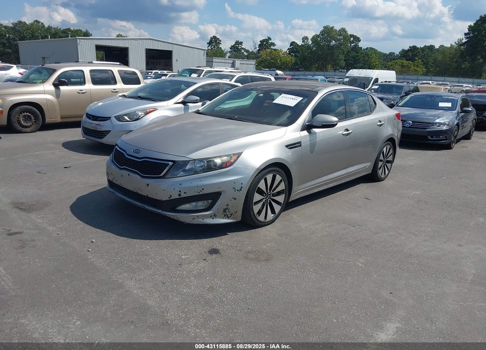 2011 KIA OPTIMA VIN: KNAGR4A62B5113546