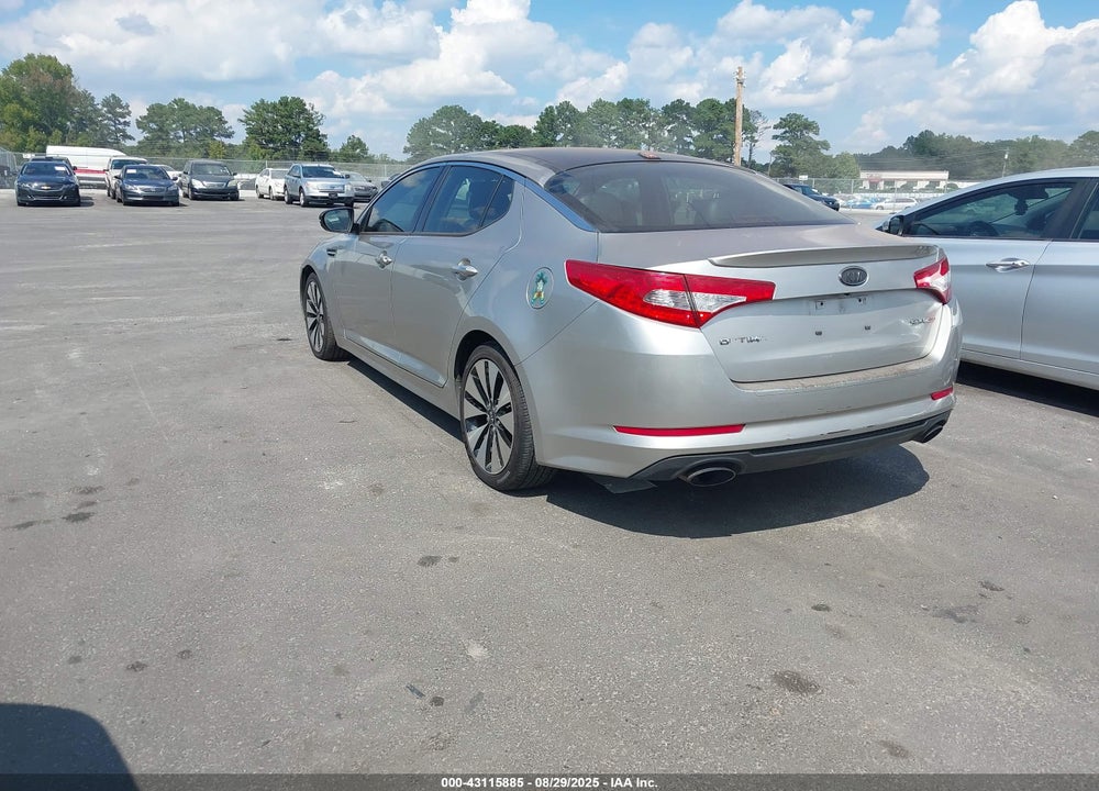 2011 KIA OPTIMA VIN: KNAGR4A62B5113546