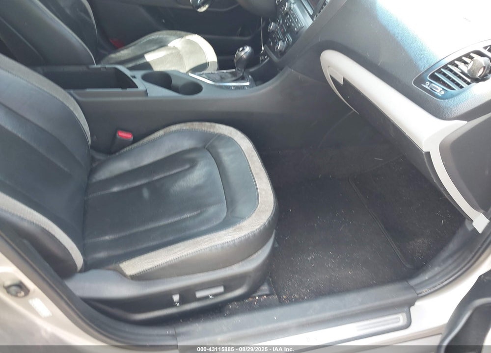 2011 KIA OPTIMA VIN: KNAGR4A62B5113546