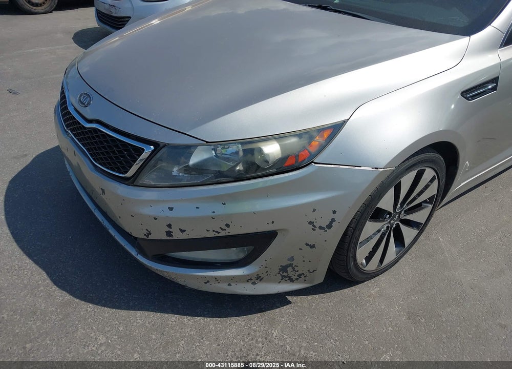 2011 KIA OPTIMA VIN: KNAGR4A62B5113546