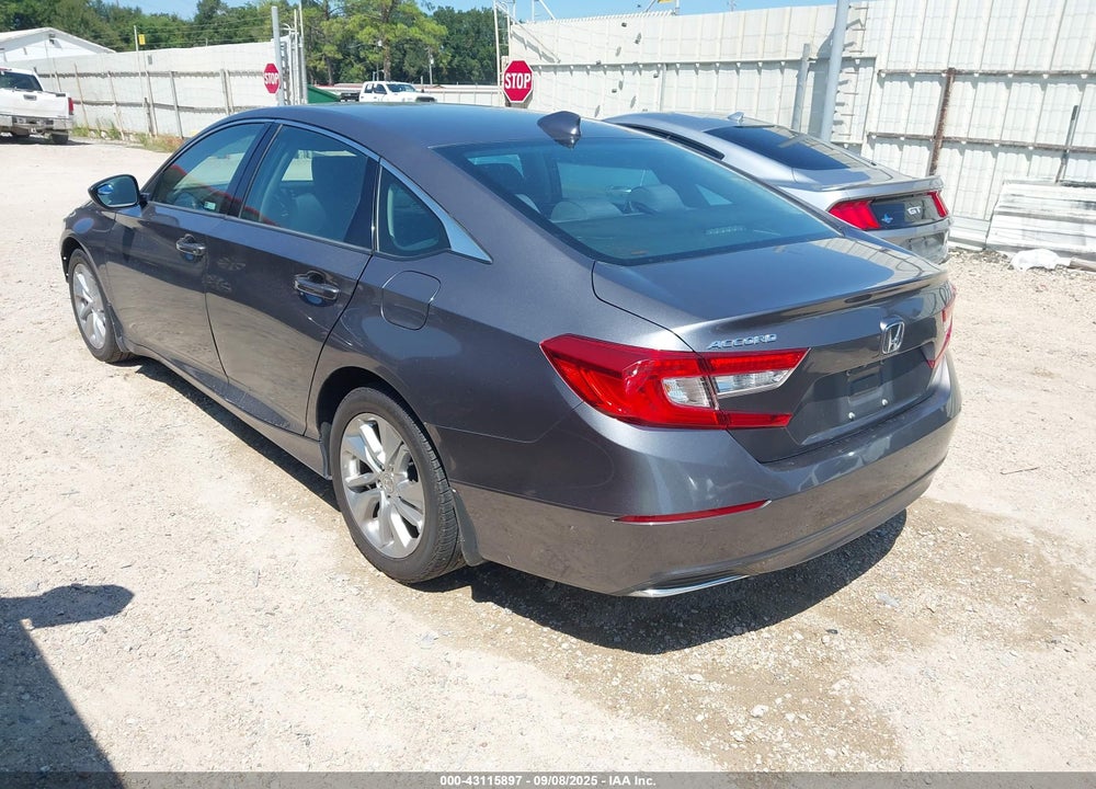 2018 HONDA ACCORD VIN: 1HGCV1F11JA090969