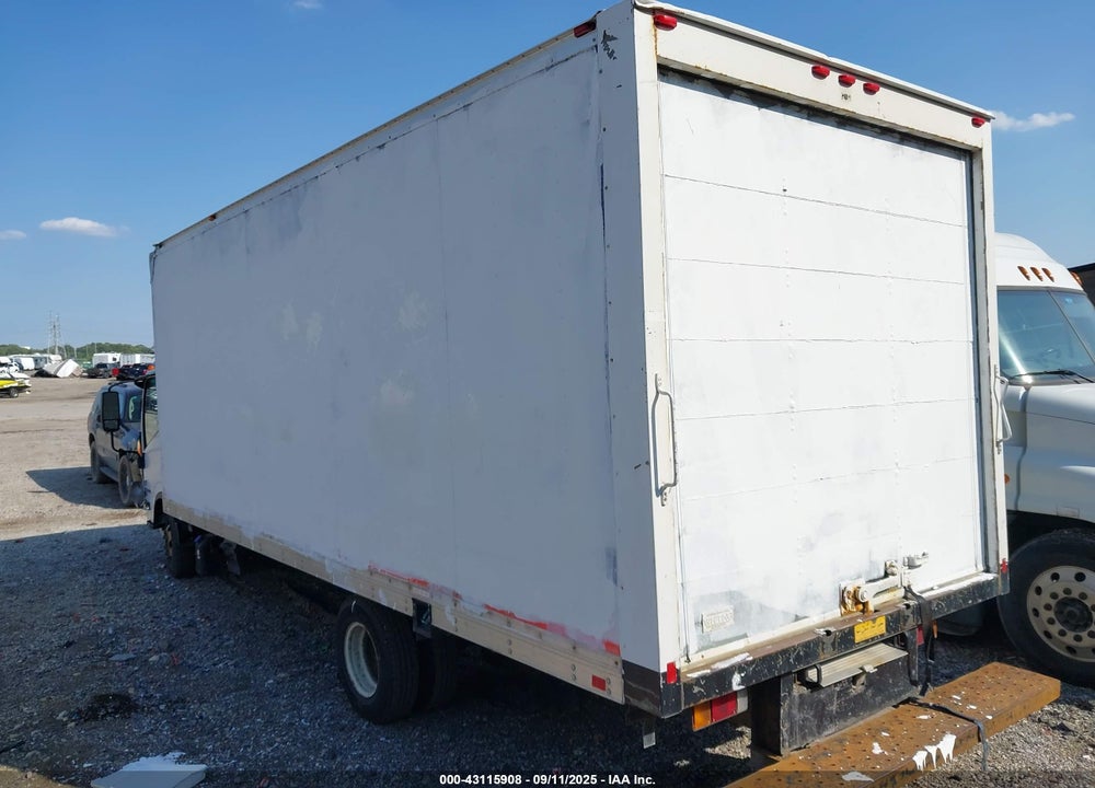 2018 ISUZU NPR HD VIN: JALC4W169J7010198