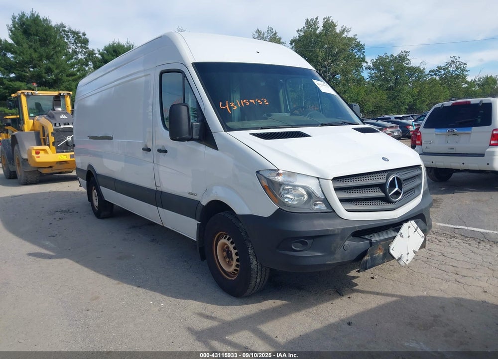 2014 MERCEDES-BENZ SPRINTER 2500 HIGH ROOF VIN: WD3PE8DE6E5896247
