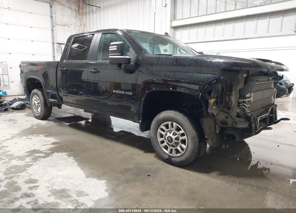 2024 CHEVROLET SILVERADO 2500HD 4WD STANDARD BED LT VIN: 2GC4YNEY1R1131073