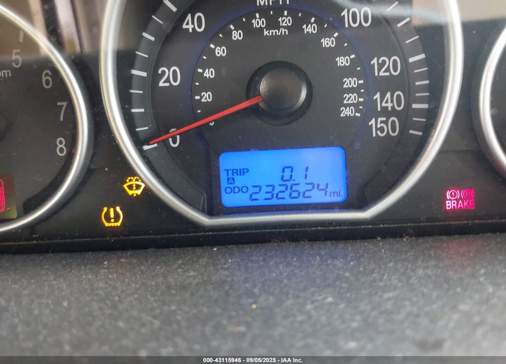 2010 HYUNDAI VERACRUZ VIN: KM8NUDCC8AU103681