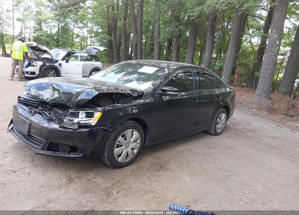 2014 VOLKSWAGEN JETTA VIN: 3VW3L7AJXEM415137