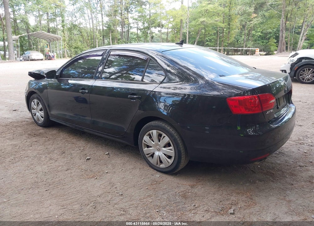 2014 VOLKSWAGEN JETTA VIN: 3VW3L7AJXEM415137