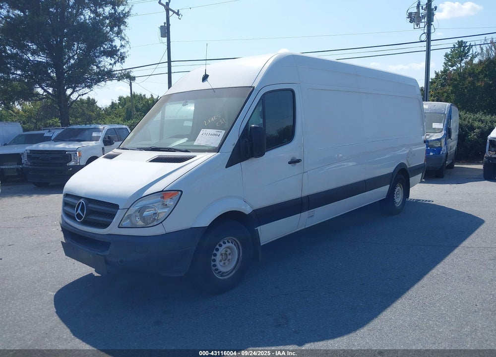 2011 MERCEDES-BENZ SPRINTER 2500 HIGH ROOF VIN: WD3PE8CB5B5562245