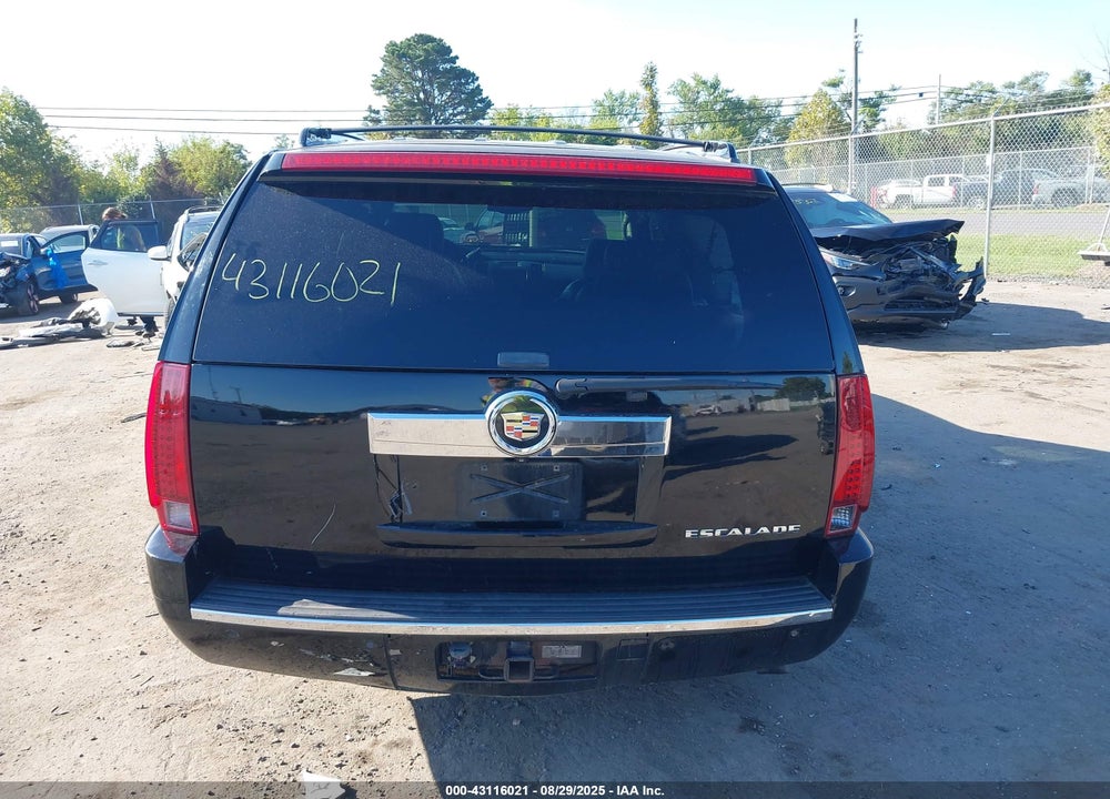 2007 CADILLAC ESCALADE VIN: 1GYEC63837R387452