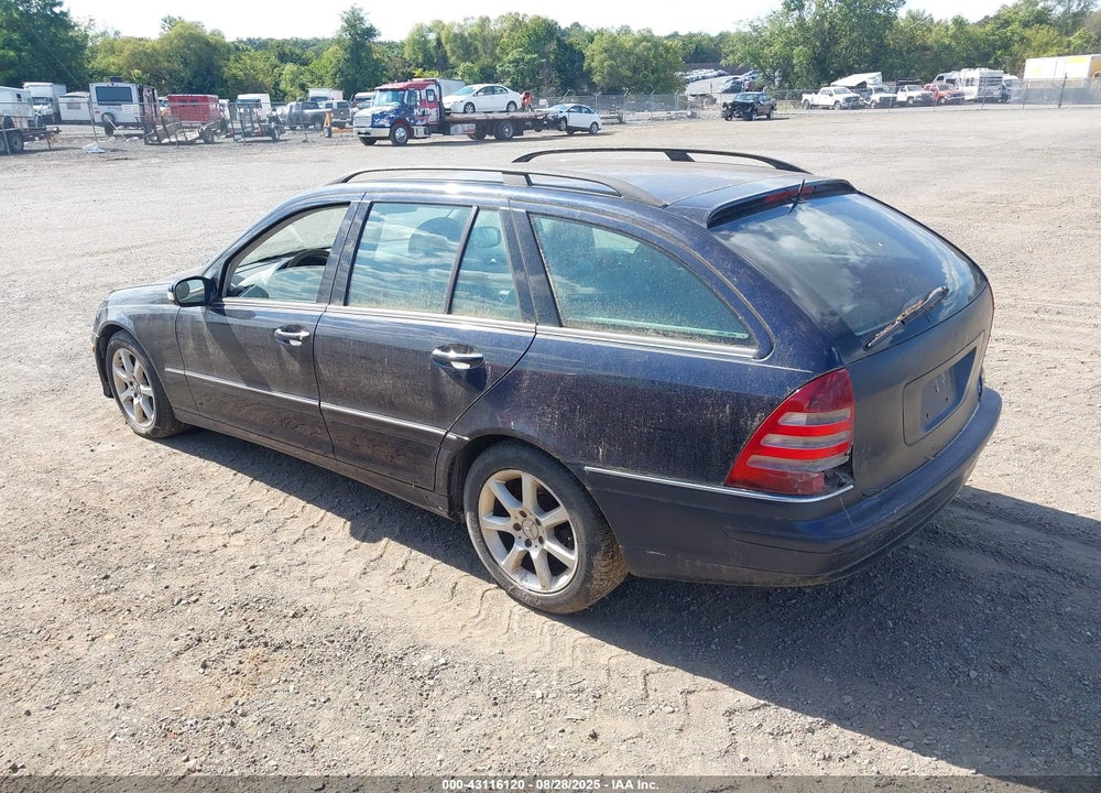 2005 MERCEDES-BENZ C 240 LUXURY 4MATIC VIN: WDBRH81J65F615189