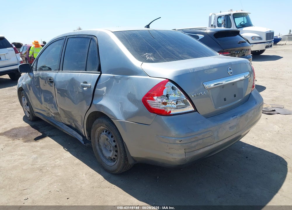 2011 NISSAN VERSA VIN: 3N1BC1AP8BL380408