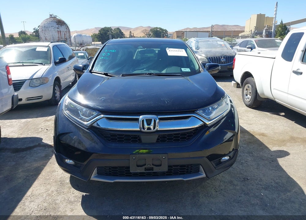 2018 HONDA CR-V VIN: 7FARW2H57JE105935