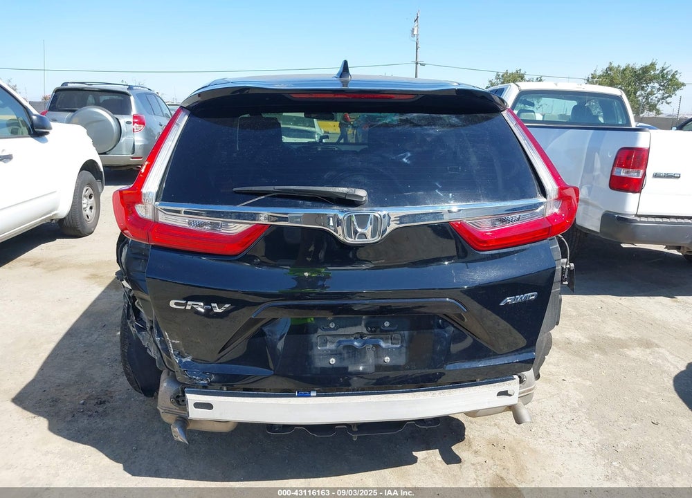 2018 HONDA CR-V VIN: 7FARW2H57JE105935