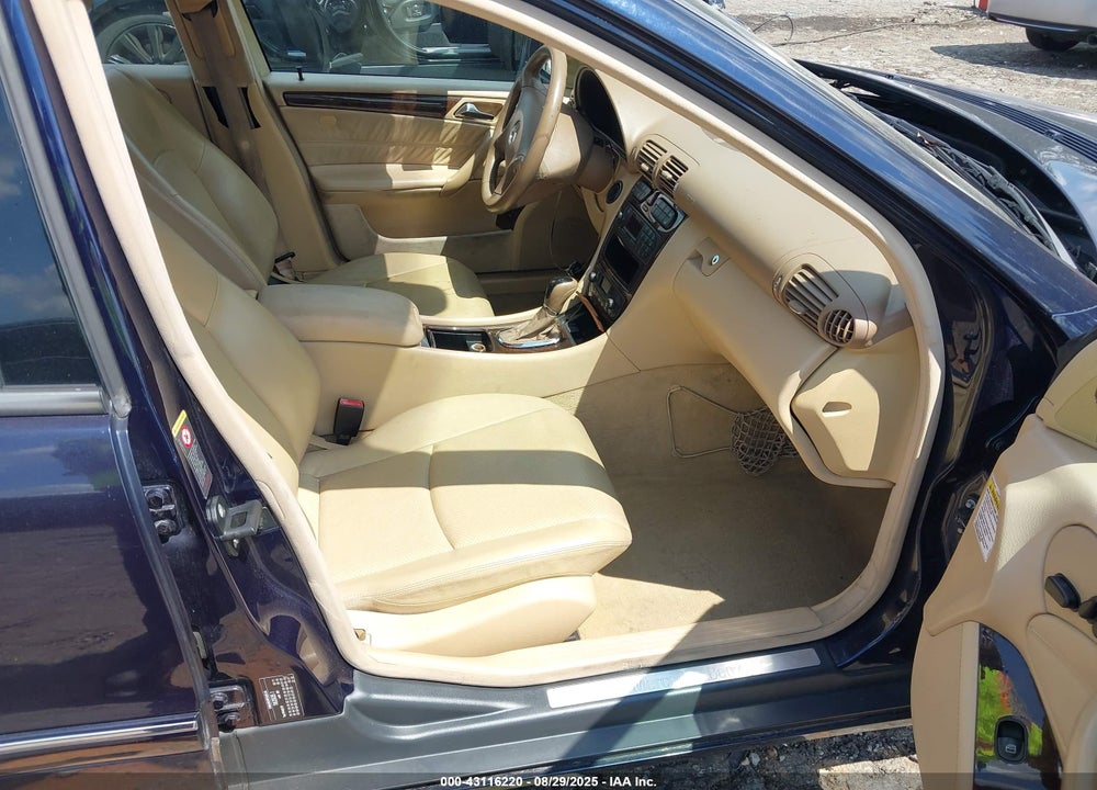 2002 MERCEDES-BENZ C 320 VIN: WDBRF64J22F216541